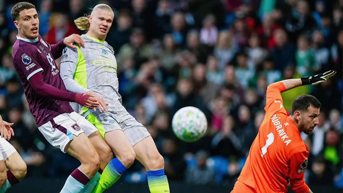 Erling Haaland mencetak gol tunggal kemenanganb Manchester City atas Burnley yang membuat mereka merebut puncak klasemen Liga Premier dari Arsenal. (Instagram @mancity)
