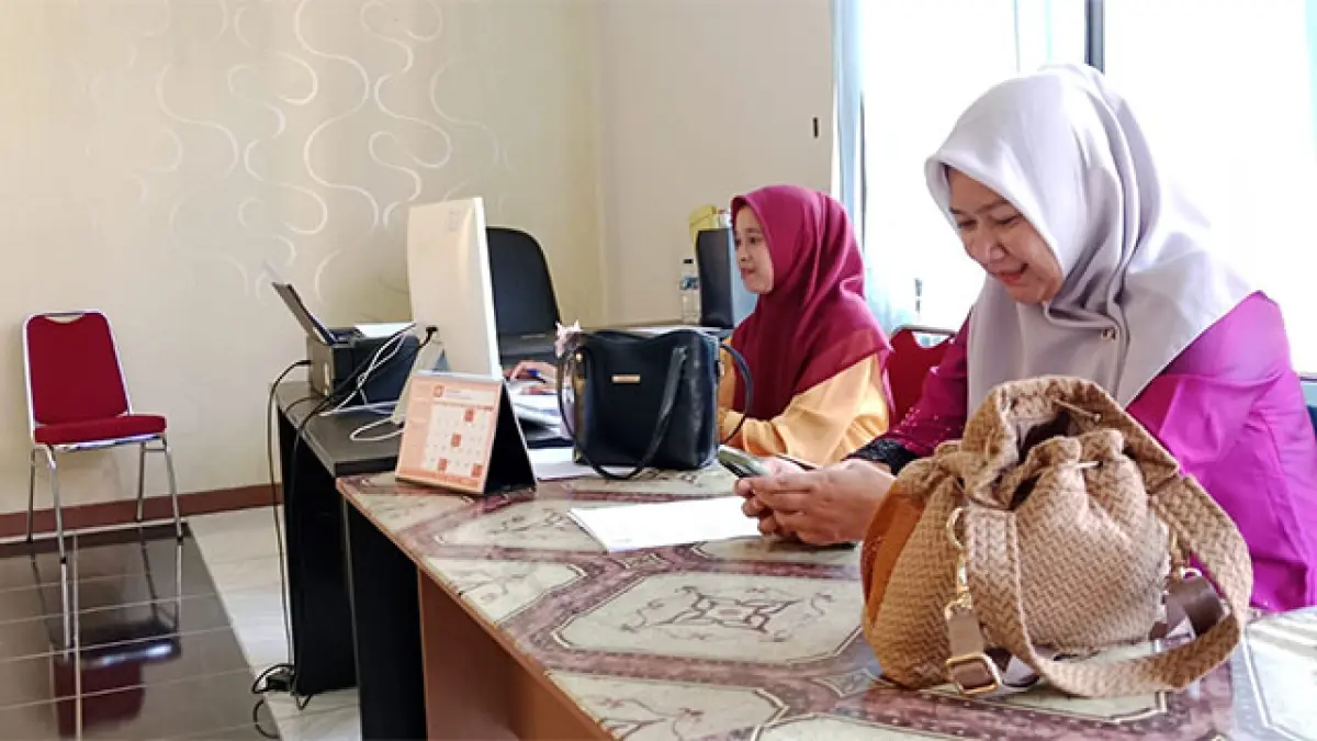 Dinas Kopdagrin Kuansing terlihat sepi dari hari biasa. Ini menyusul pemberlakuan WFH di Pemkab Kuansing mulai Jumat (24/4/2026). Foto Desriandi Candra