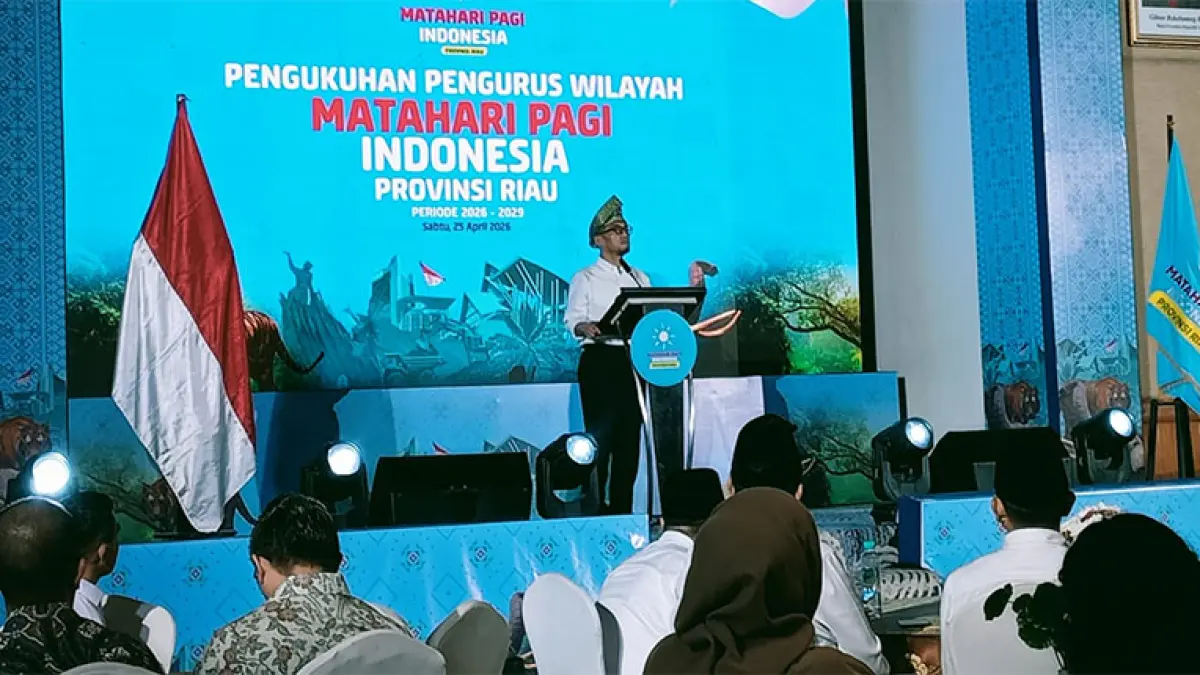 Ketua Majelis Pertimbangan PB MPI yang juga Wakil Menteri Haji dan Umrah Dr Dahnil Anzar Simanjuntak memberikan sambutan saat mengukuhkan PW MPI Riau periode 2026-2029, Sabtu (25/4/2026) di Pekanbaru. (Prapti Dwi Lestari)