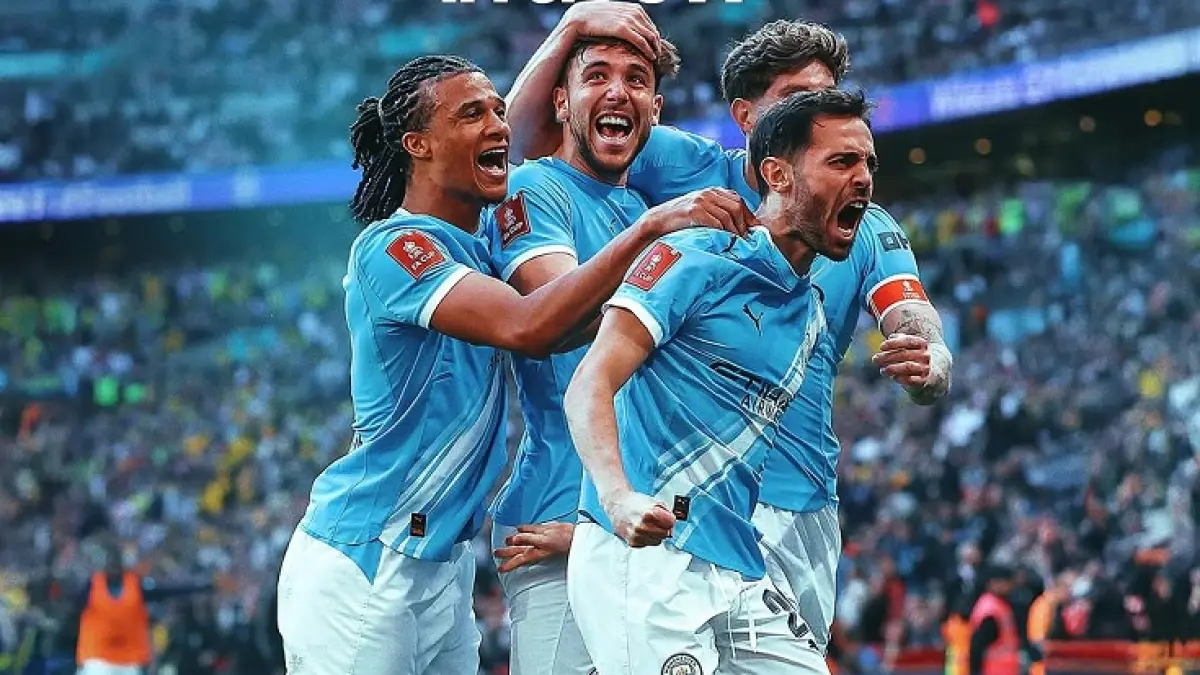 Pemain Manchester City melakukan selebrasi usai membobol gawang Southampton di semifinal Piala FA di Wembley. (Instagram @mancity) 
