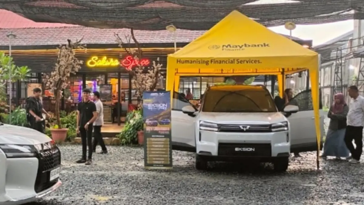 Unit Wuling Eksion yang dihadirkan saatkegiatan customer gathering sekaligus mini launching Wuling Eksion di Sakura Space Jalan Soekarno Hatta, Sabtu (25/4/2026). (Wuling Arista For Riau Pos)