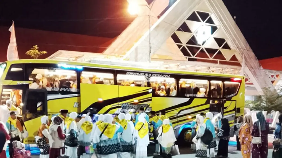 JCH Rohil saat tiba di Pelabuhan Dumai, Senin (27/4/2026). (Diskominfotiks Rohil untuk Riaupos.co)