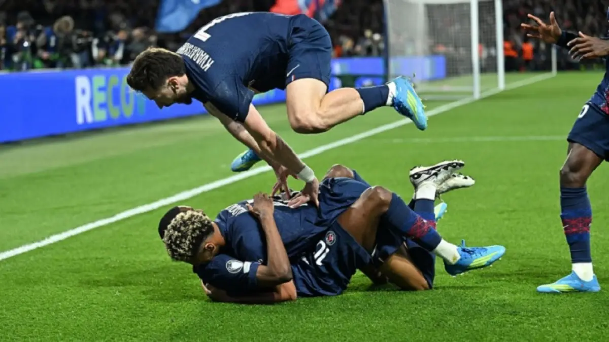 Paris Saint-Germain mengalahkan Bayern Munchen 5-4  dalam pertandingan leg pertama semifinal Liga Champions yang menegangkan di Paris. (Mustafa Yalçñn/Anadolu via Getty Images)