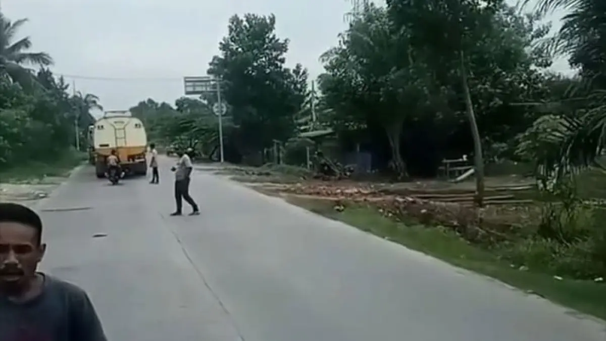 Tangkapan layar video diduga pemerasan yang terjadi di daerah Purnama Kota Dumai. (Istimewa)