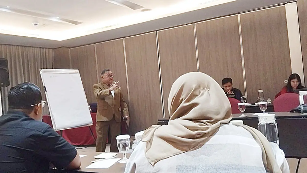Para peserta Journalist Capacity Building yang ditaja Tanoto Foundation mendengarkan penjelasan dari narasumber, Rabu (29/4/2026). (Joki Susilo)