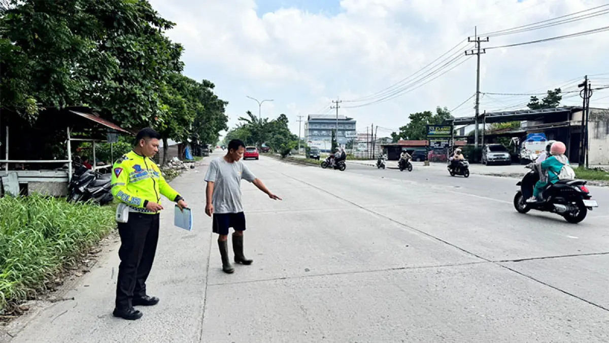 Polisi melakukan olah TKP di lokasi Kecelakaan di Jalan Siak II, Kecamatan Payung Sekaki, Pekanbaru, Kamis (30/4/2026) pagi. (Satlantas Polresta Pekanbaru)
