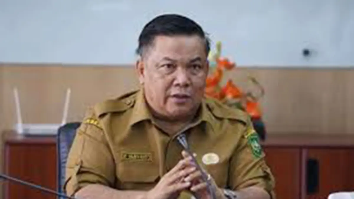 SF Hariyanto (Pelaksana Tugas Gubernur Riau). (JPG)