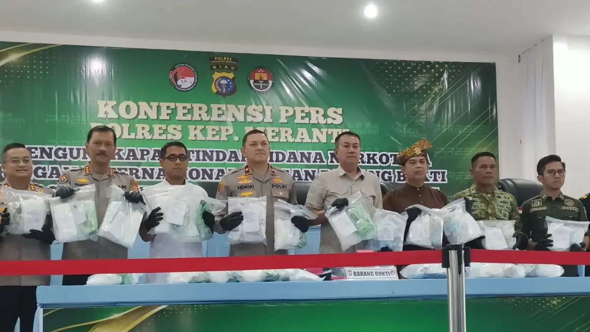 Polres Kepulauan Meranti bersama Pemkab melakukan konferensi pers pengungkapan jaringan narkotika internasional di Aula Tantya Sudhirajati Polres Kepulauan Meranti, Sabtu (2/5/2026) siang. Humas Pemkab Kepulauan Meranti

