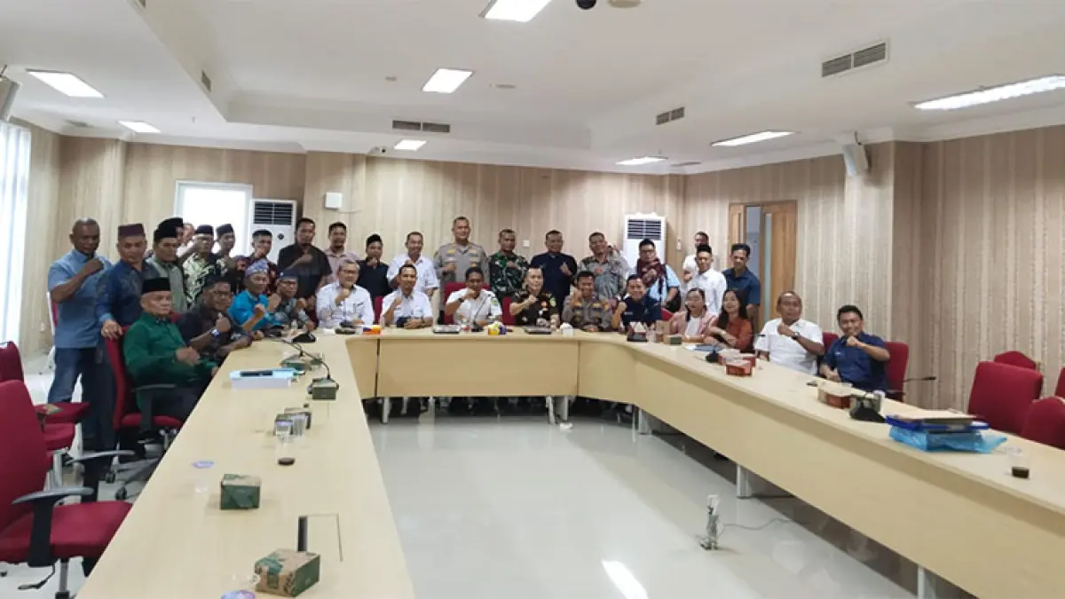 Rapat mediasi digelar Pemkab Rohil menyikapi permasalahan pengelolaan lahan pasca sitaan PKH di Bagansiapiapi, Rabu (6/5/2026). (Zulfadhli).