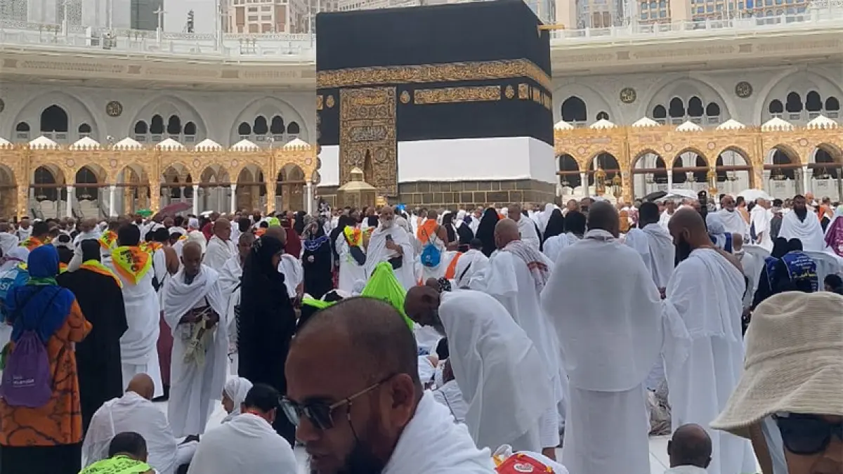 JCH Kabupaten Kuansing, Sabtu (9/5/2026) melaksanakan Umrah Wajib di Makkah. Foto PHD Kuansing Wiwit R Natalia Dedetuwitri dari Makkah