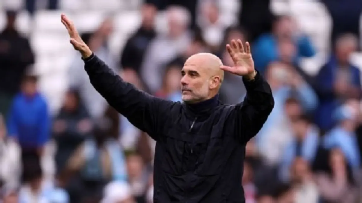 Manajer Manchester City Pep Guardiola berharap mendapat bantuan dari West Ham untuk mencuri poin saat menjamu Aresenal pada hari Ahad (10/5/2026).  (Naomi Baker/Getty Images)