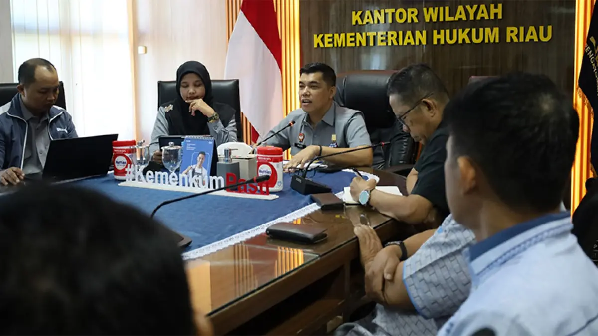 Kepala Kanwil Kemenkum Riau Rudy Hendra Pakpahan membuka rapat harmonisasi Ranperda bersama Pemkab Inhil, Selasa (12/5/2026). Humas Kanwil Kemenkum Riau