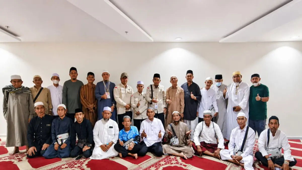 Jemaah Haji Inhil mengikuti rapat Azmuzna dalam  persiapan ke Arafah, Makkah, Arab Saudi, Kamis (14/5/2026). (Istimewa)