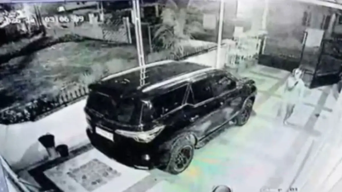 Rekaman CCTV yang berada di rumah mantan Gubernur Riau periode 2019-2023, Syamsuar, yang berada di Jalan Kurnia, Kelurahan Tangkerang Labuai, pada Jumat (15/5/2026) dini hari. (Istimewa)