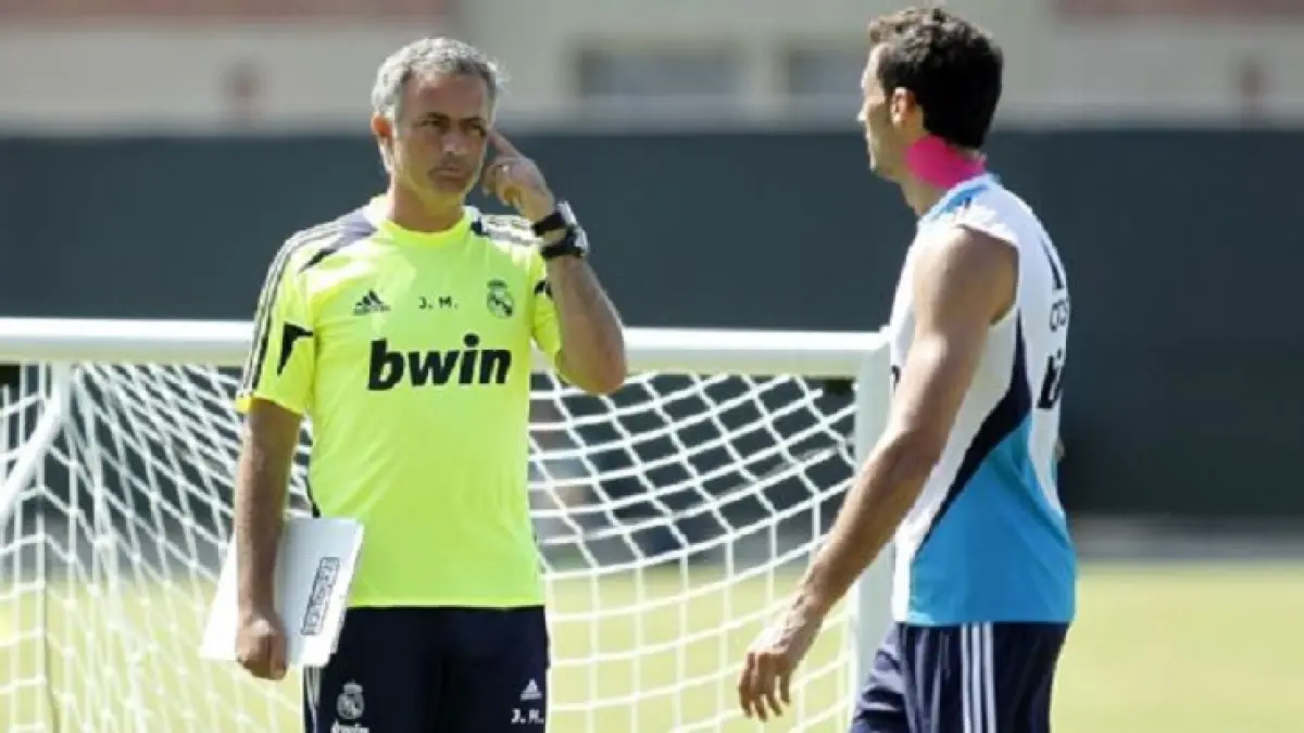 José Mourinho melatih Álvaro Arbeloa selama masa jabatan pertamanya sebagai pelatih Real Madrid. (Helios de la Rubia/Real Madrid via Getty Images)