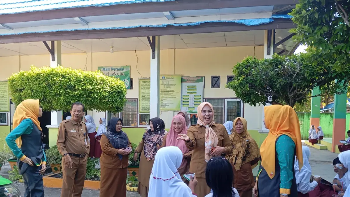 Liteasi keungan Bank Riau Kepri Syariah di  SDN 005 Teluk Binjai Kota Dumai, Selasa (12/5/2026).