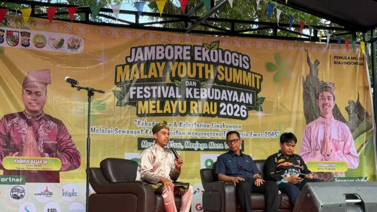 Act Area Manager EMP Bentu Limited, Dadi Mulyadi tampil sebagai pembicara pada Jambore Ekologis Malay Youth Summit dan Festival Kebudayaan Melayu Riau 2026 di Pekanbaru, Kamis (21/5/2026).