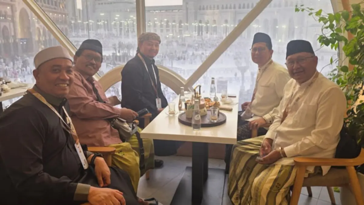 Wawako Pekanbaru Markarius Anwar silaturahmi dengan Kabid Dakwah dan Ukhuwah MUI, M Cholil Nafis dan anggota DPR RI Syahrul Aidi Ma