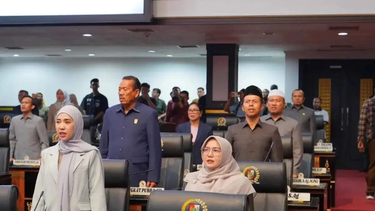 Ketua DPRD Kota Pekanbaru Muhammad Isa Lahamid pimpin Rapat Paripurna pada Senin (25/5/2026), ft Humas DPRD Kota Pekanbaru