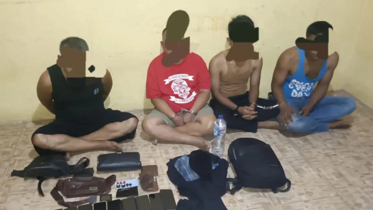 Empat pelaku hipnotis dengan modus jual beli  batu merah delima dibekuk dan menjalani penyidikan di Polres Siak, Jumat (29/5/2026). (Istimewa)