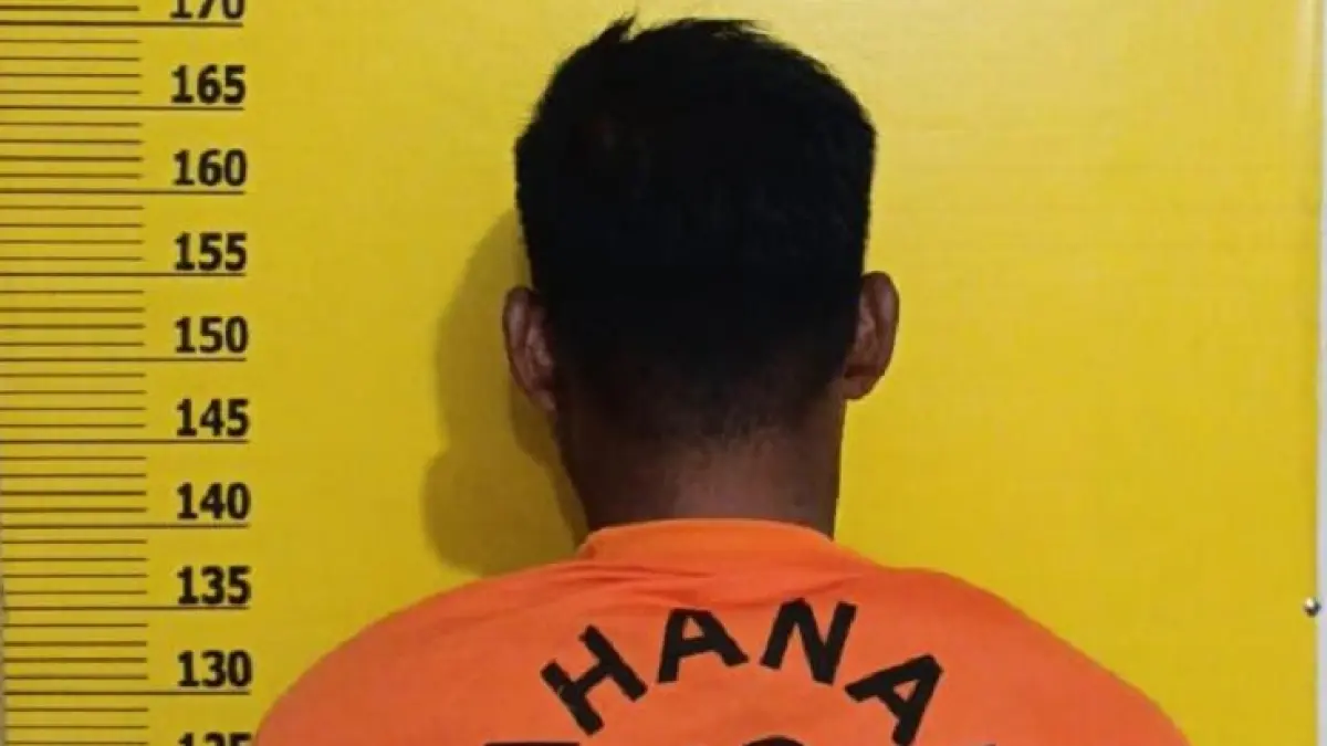 Tersangka pelaku PETI di Desa Pantai Kecamatan Kuantan Mudik diamankan Polsek Kuantan Mudik, Jumat (29/5/2026). (Polres Kuansing)