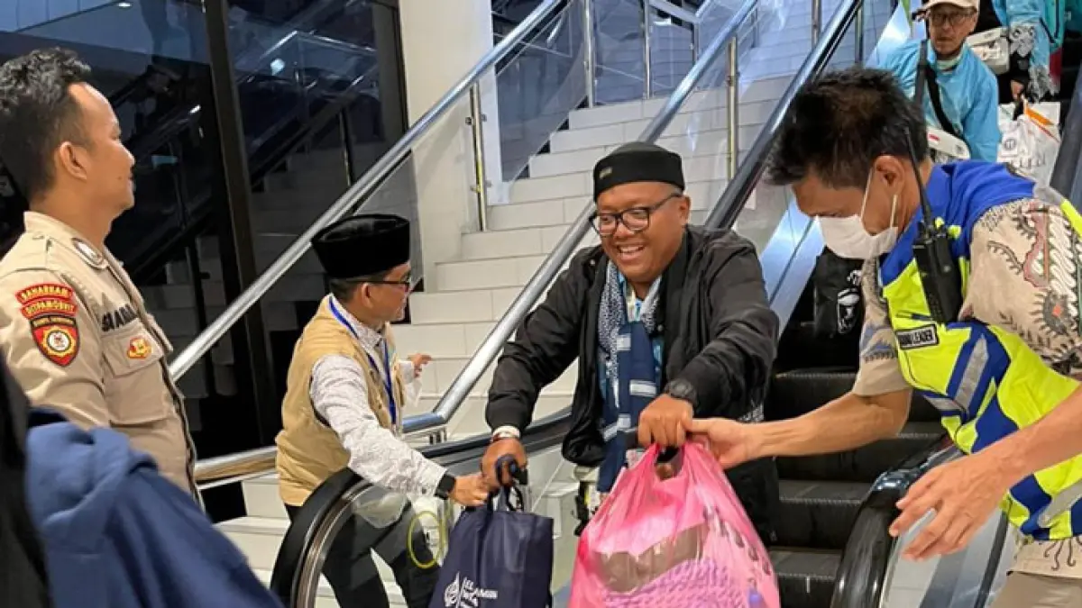 Kloter pertama jemaah haji Riau akhirnya tiba dengan selamat di Bandara Hang Nadim Batam. (Istimewa)
