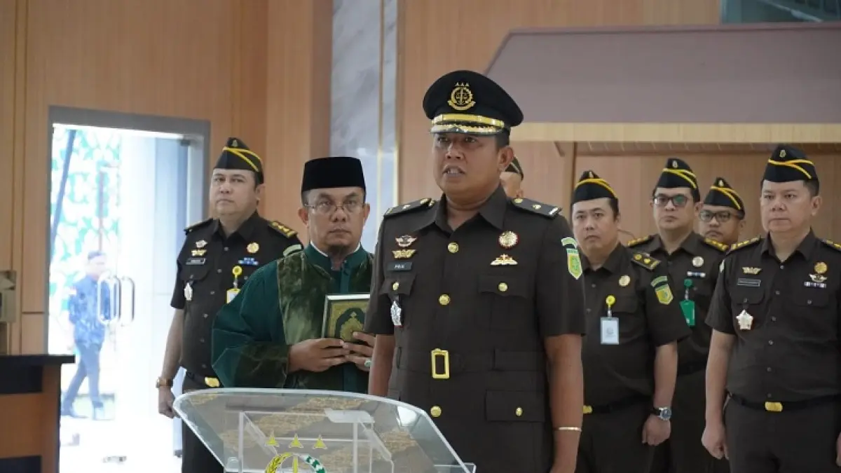 Priandi Firdaus SH MH saat dilantik menjadi Kasi Penyidikan (Kasidik) Kejati Kepri, Kamis (4/6/2026) di aula Kejati Kepri. (Firdaus Bahar Untuk Riaupos.co)