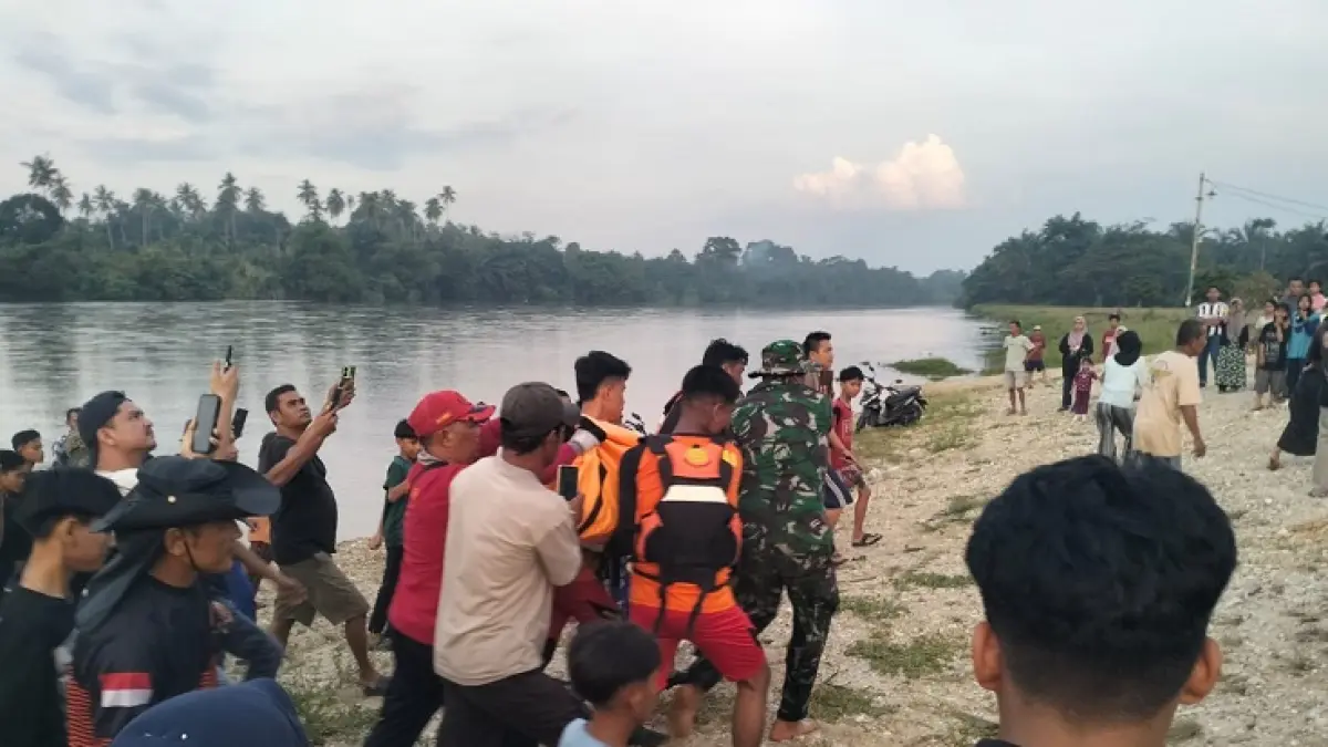 Tim gabungan berhasil menemukan korban tenggelam di Desa Muara Jalai, Kecamatan Kampar Utara, Kabupaten Kampar, pada hari kedua operasi pencarian, Senin (8/6/2026) sore. (BPBD untuk Riaupos.co)