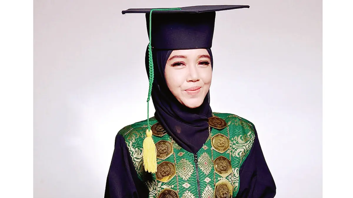 Assoc Prof Dr Pipit Rahayu MPd (Dekan FKIP UPP). (JPG)
