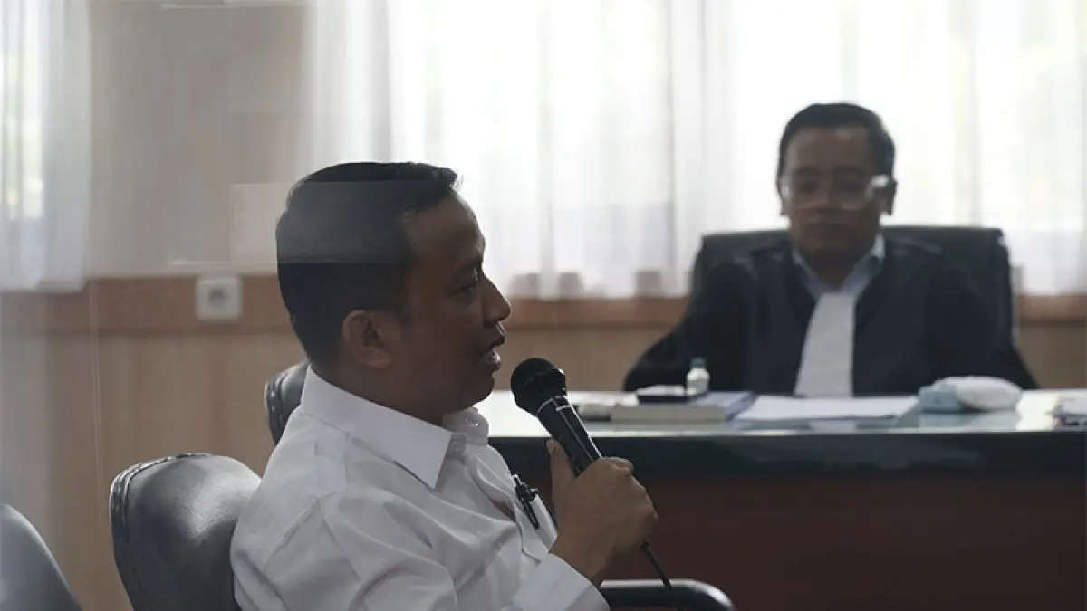 Dani M Nursalam memberikan keterangan sebagai saksi di Pengadilan Tipikor Pekanbaru, Rabu (10/6/2026). Ft MHD AKHWAN/RIAUPOS.CO
