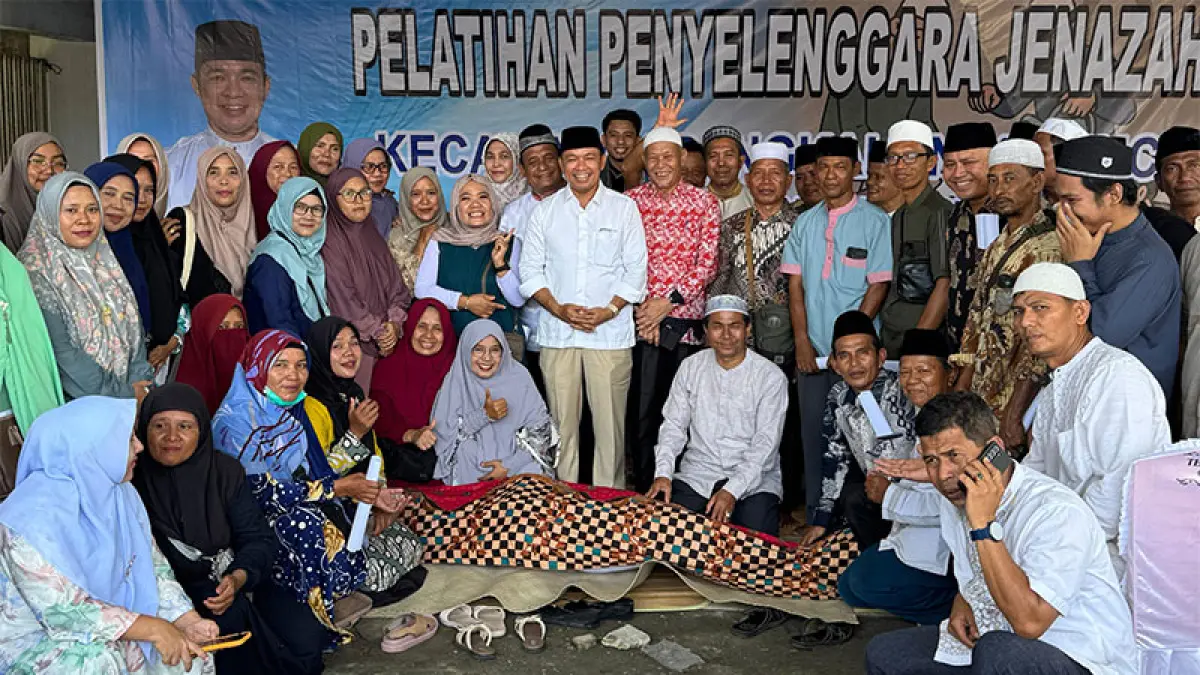 Wakil Bupati Pelalawan, Husni Tamrin menggelar Pelatihan Penyelenggaraan Jenazah Kecamatan Pangkalan Kerinci Tahun 2026 yang berlangsung di kediamannya, Rabu (10/6/2026). (M Amin Amran)
