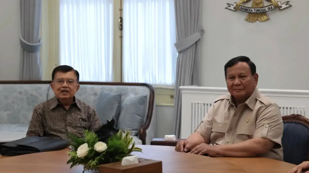 Presiden Prabowo Subianto menerima kunjungan Wakil Presiden ke-10 dan ke-12 RI Jusuf Kalla di Istana Kepresidenan Jakarta, Kamis (11/6/2026). (jpg)