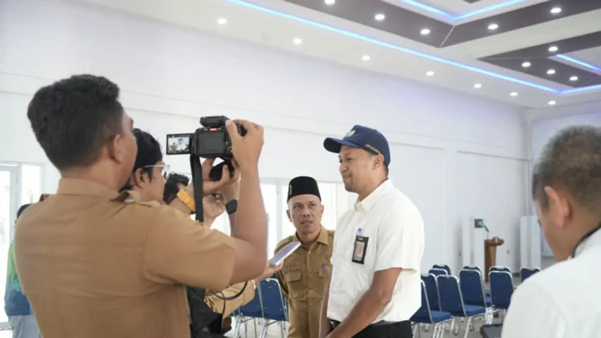 Kepala Balai Penataan Bangunan Prasarana dan Kawasan Riau, Dirjen Cipta Karya Kementerian PU, Ir Prasetyo Budi Luhur ST saat wawancara, Senin (15/6/2026) di Pendopo Rumah Dinas Jabatan Bupati  Kuansing. (Desriandi Candra/Riaupos.co)