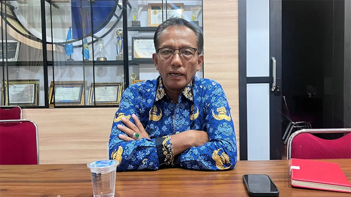Plt Kadisdikpora Kabupaten Kampar Helmi. Kamaruddin/Riaupos.co