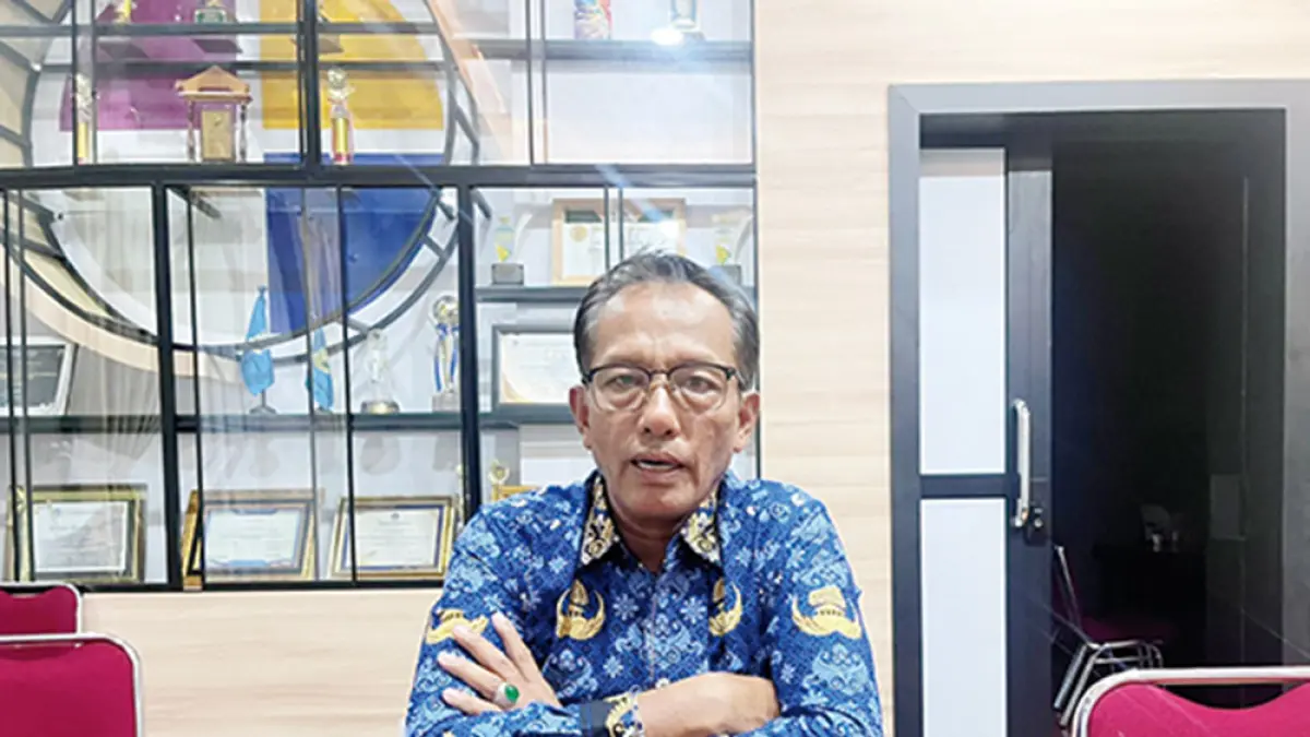 HELMI, (JPG)