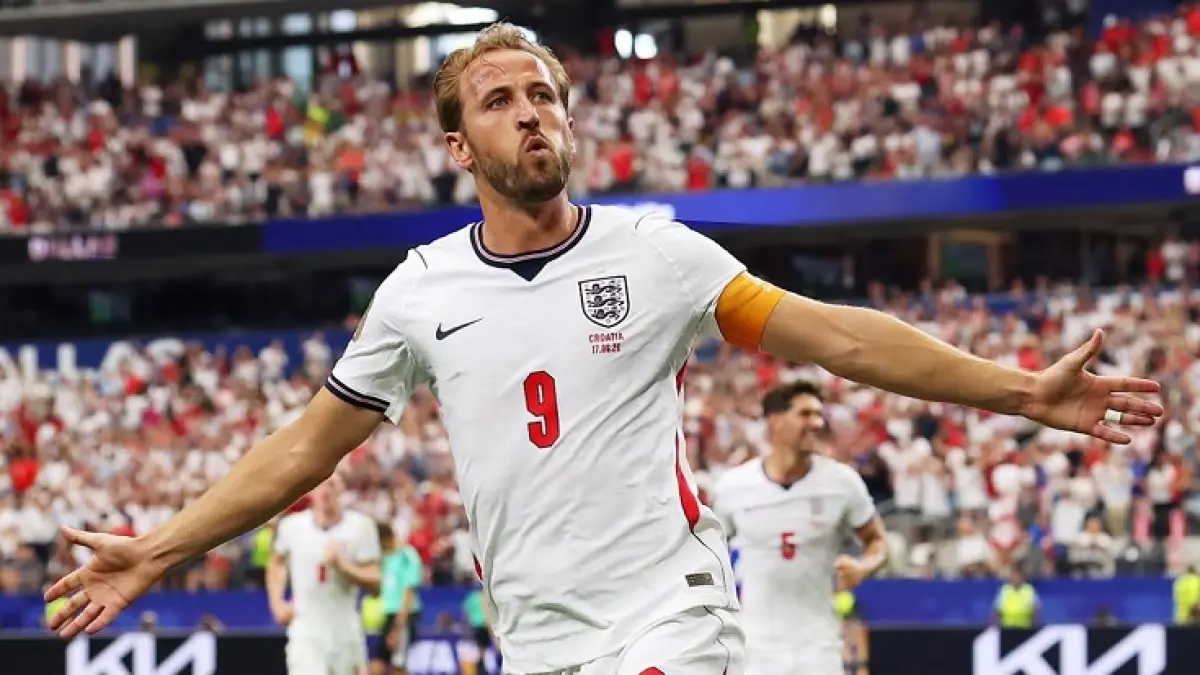Kapten Timnas Inggris Harry Kane melakukan selebrasi usai membobol gawang Kroiasia pada laga perdana mereka di Grup L Piala Dunia 2026. (Instagram, @harrykane)