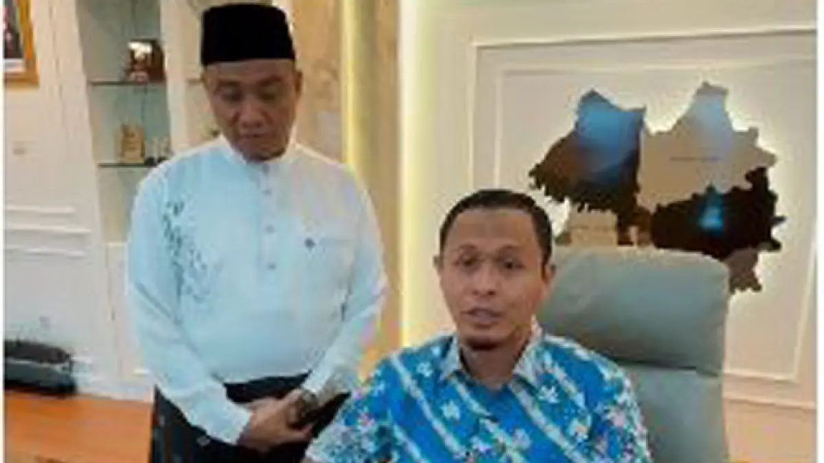 Wako Pekanbaru Agung Nugroho didampingi Wawako Markarius Anwar. (Tangkapan layar video)