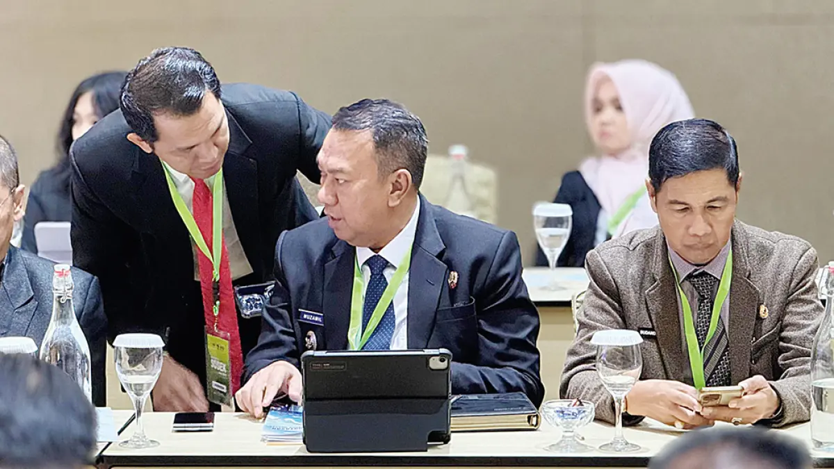 Wakil Bupati Kepulauan Meranti, Muzamil Baharudin SM MM, ketika menghadiri Persidangan Tim Teknik dan Kelompok Kerja Pembangunan Sosial Ekonomi Malaysia–Indonesia (Sosek Malindo) ke-22 di Batam, Rabu (24/6/2026). (DIKOMINFO KEPULAUAN MERANTI UNTUK RIAU POS)