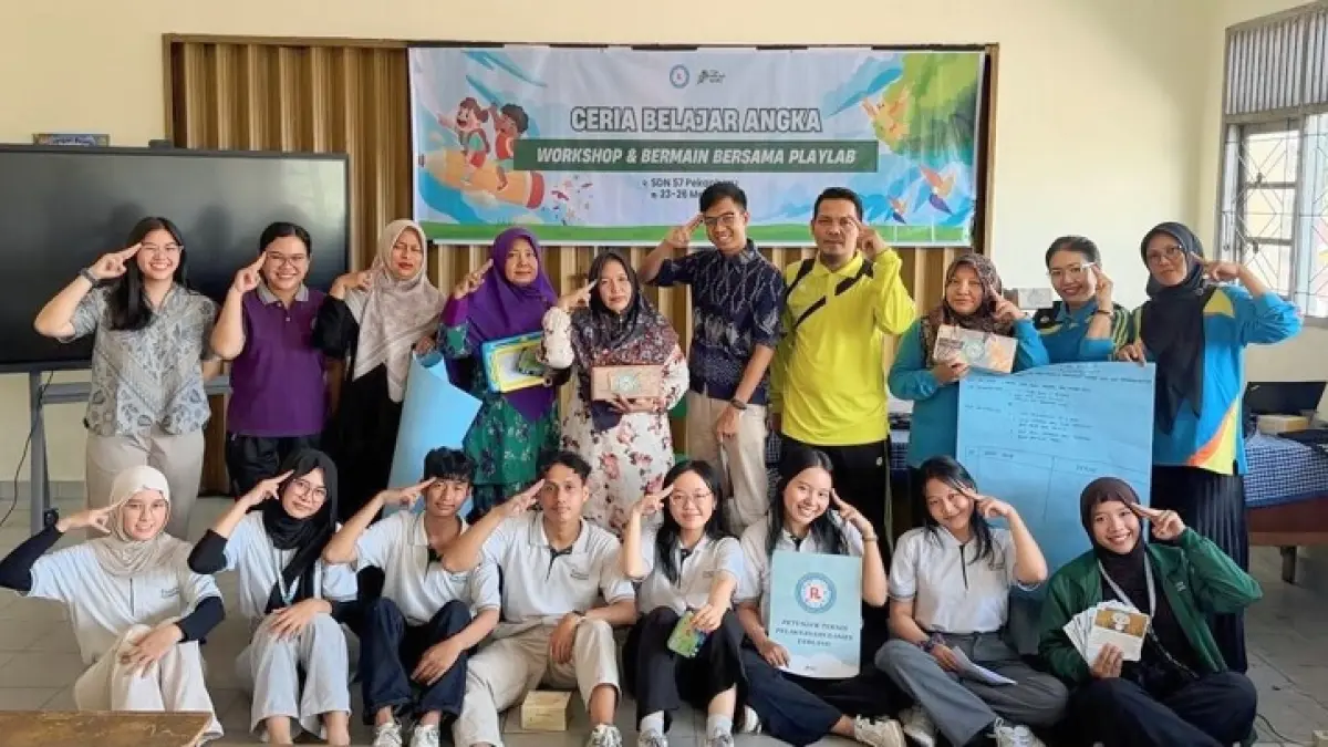 Kolaborasi TSA Universitas Riau dan Tanoto Fellow Riau menghadirkan pembelajaran numerasi berbasis Permainan di sekolah dasar. (Istimewa)