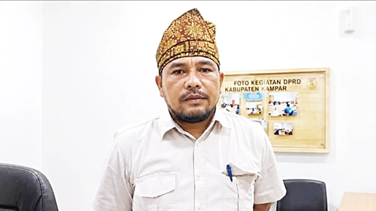 GUSTAMI SIREGAR. (JPG)