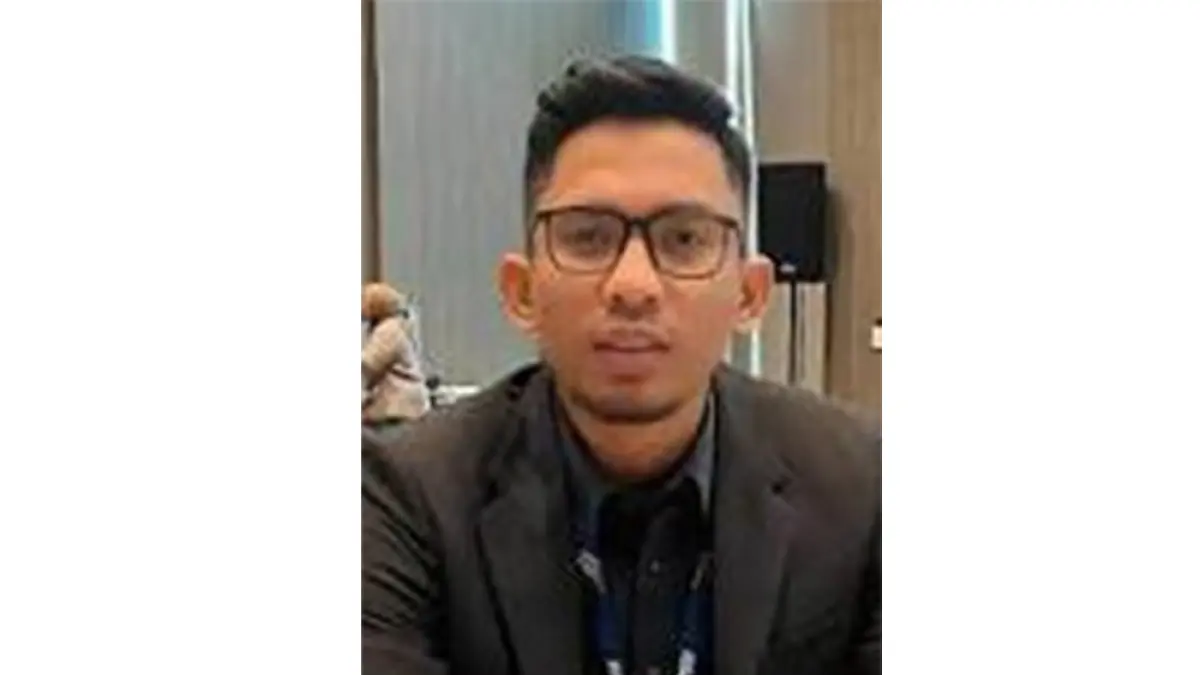 Teza Taufik. (JPG)