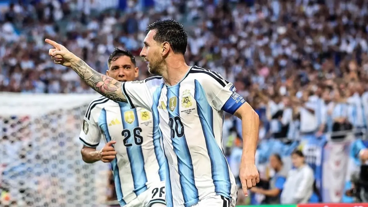 Lionel Messi kembali mencetak gol saat mengalahkan Tanjung Verde 3-2 melalui perpanjangan waktu di Babak 32 Besar Pila Dunia 2026, Sabtu (4/7/2026) pagi WIB.(Instagram @fifaworldcup)