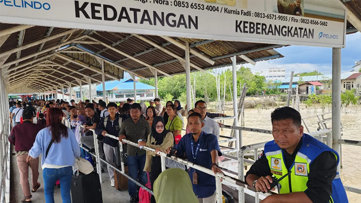 Aktivitas Pelabuhan Tanjung Harapan Selatpanjang Kepulauan Meranti. (Istimewa)