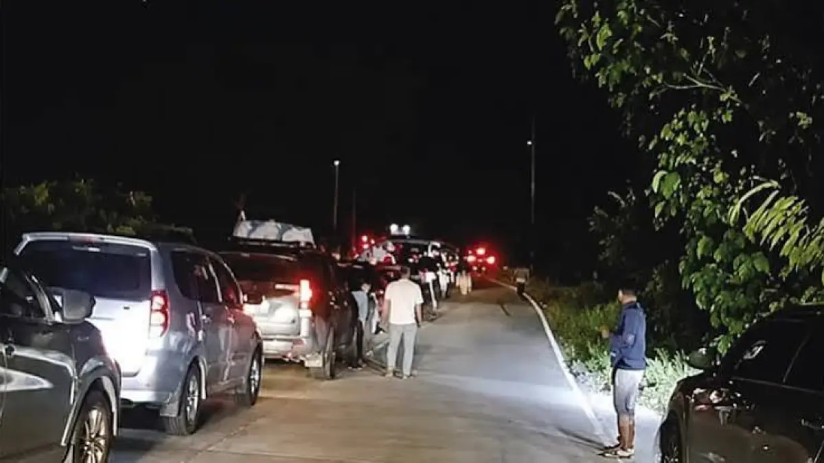 Buka Tutup Jalan. (jpg)