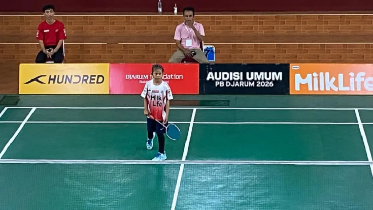 Peserta Audisi Umum PB Djarum 2026 saat bertanding di GOR Angkasa Pekanbaru, Rabu (8/7/2026). (Soleh Saputra/Riaupos.co)