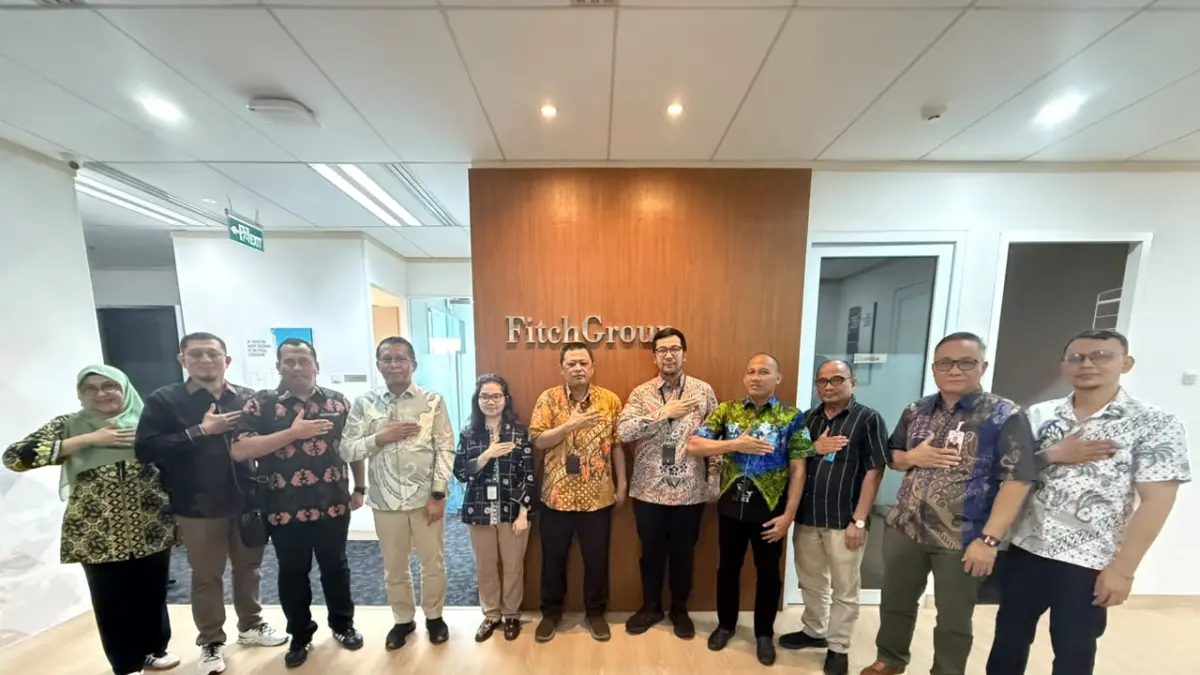 BRK Syariah  mengikuti Management Meeting bersama PT Fitch Ratings Indonesia di Kantor PT Fitch Ratings Indonesia, DBS Bank Tower, Jakarta, Jumat (10/7/2026). 