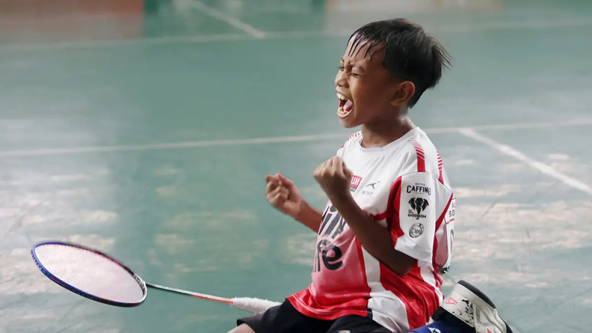 M Fathir Nugraha (KU-11) merayakan keberhasilannya meraih poin dalam pertandingan. Selebrasi tersebut menjadi luapan dari kerja keras, latihan, dan perjuangan yang telah dijalani.