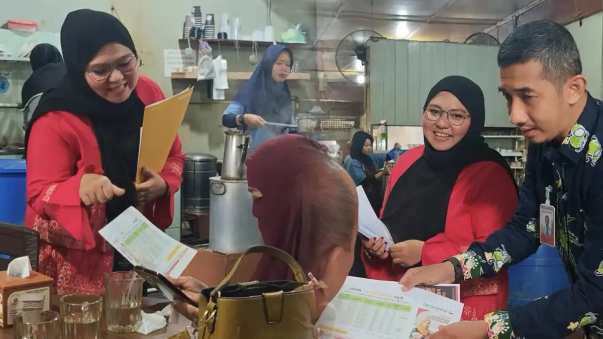 Sosialisasi produk Rahn dan Pembiayaan Emas yang digelar Tim Bisnis BRK Syariah KCP Jalan Riau di Kedai Kopi Nikmat, Pekanbaru, Rabu (15/7/2026)