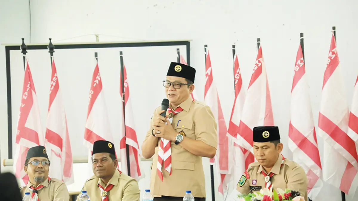 BERIKAN SAMBUTAN: Ketua Kwarcab Gerakan Pramuka Rohul terpilih sisa masa bakti 2024-2029 Alreza Ahyu memberikan sambutan usai pelaksanaan Muscablub di Gedung PGRI Rohul, Rabu (15/7/2026). (Dinas Kominfo Rohul untuk Riau Pos)
