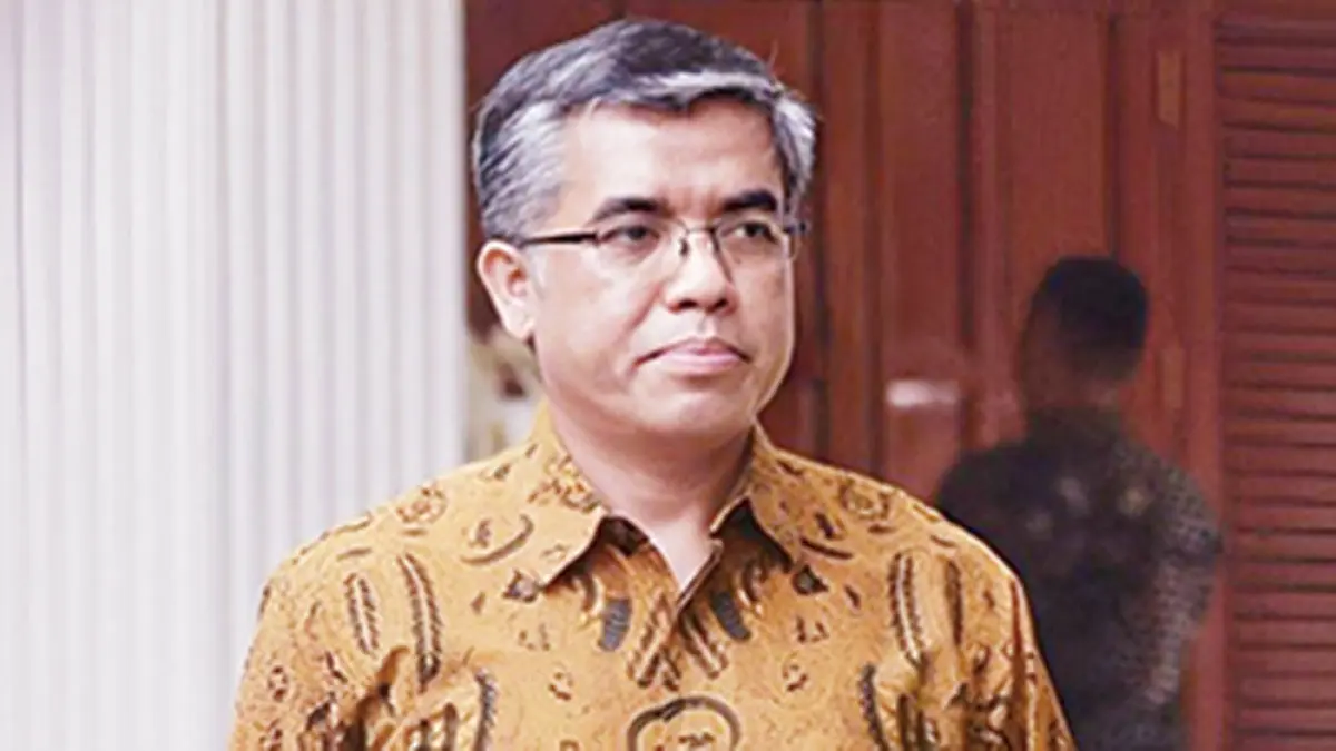 MENTERI KETENAGA KERJAAN YASSIERLI. (JPG)